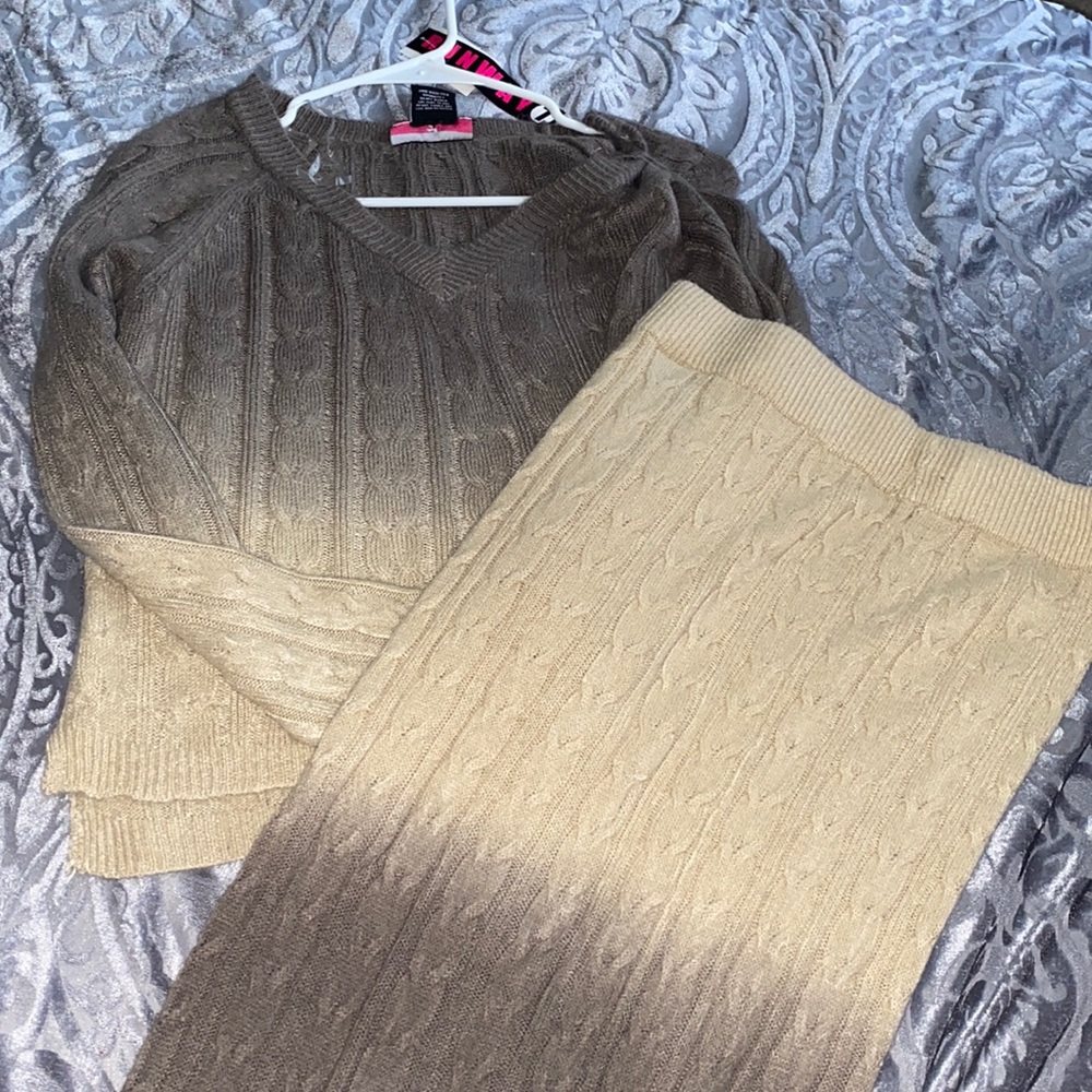 Sweater an skirt set ! - Picture 1 of 2